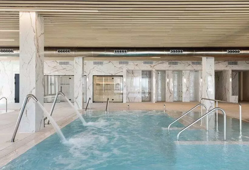 ホテル Best Triton