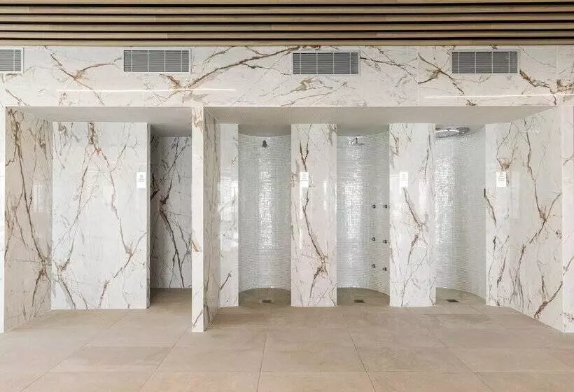 ホテル Best Triton