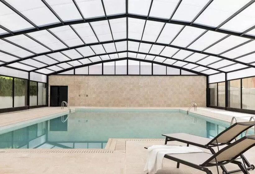 ホテル Best Triton