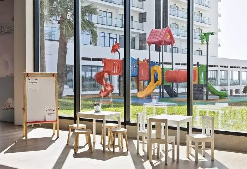 ホテル Best Triton