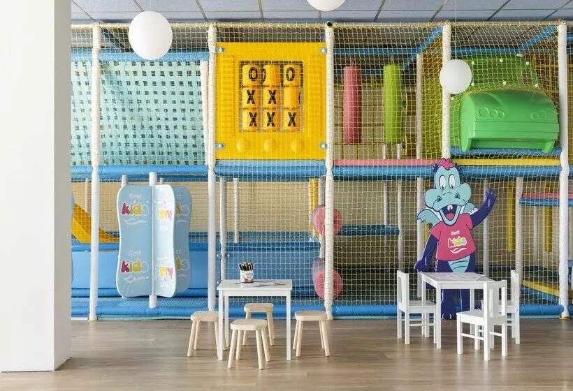 ホテル Best Triton