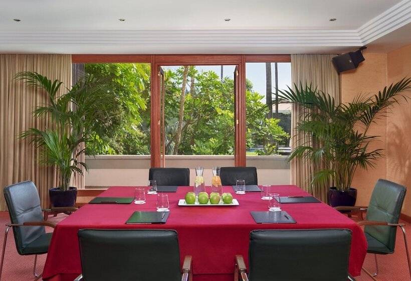 هتل Botanico Y Oriental Spa Garden