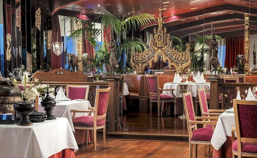 هتل Botanico Y Oriental Spa Garden