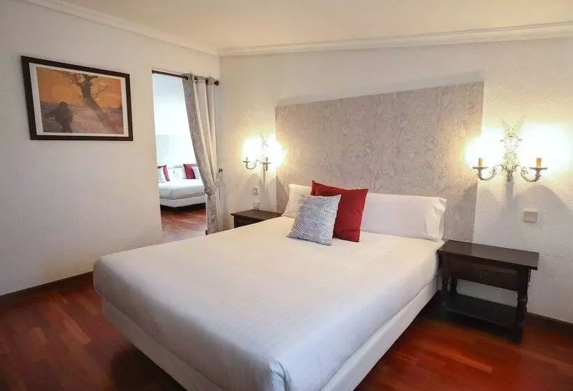 Conde Rodrigo Ii By Eme Hoteles