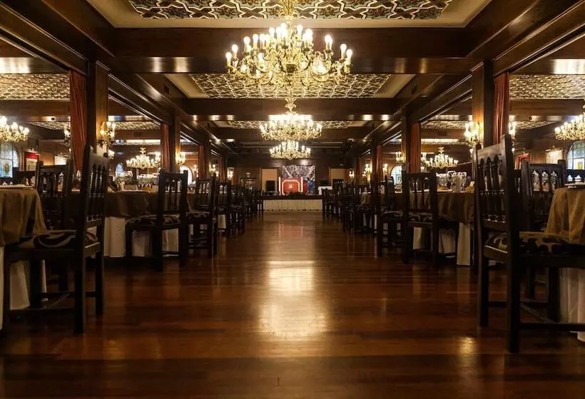 Conde Rodrigo Ii By Eme Hoteles