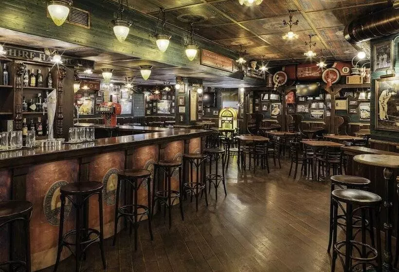 ホテル H10 Salou Princess