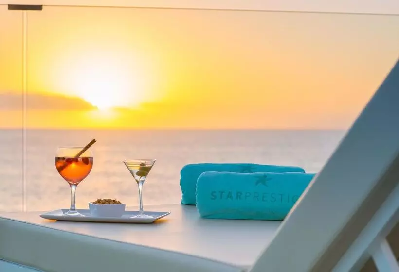 Hotelli Iberostar Waves Bouganville Playa