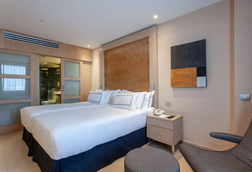 فندق Melia Sevilla