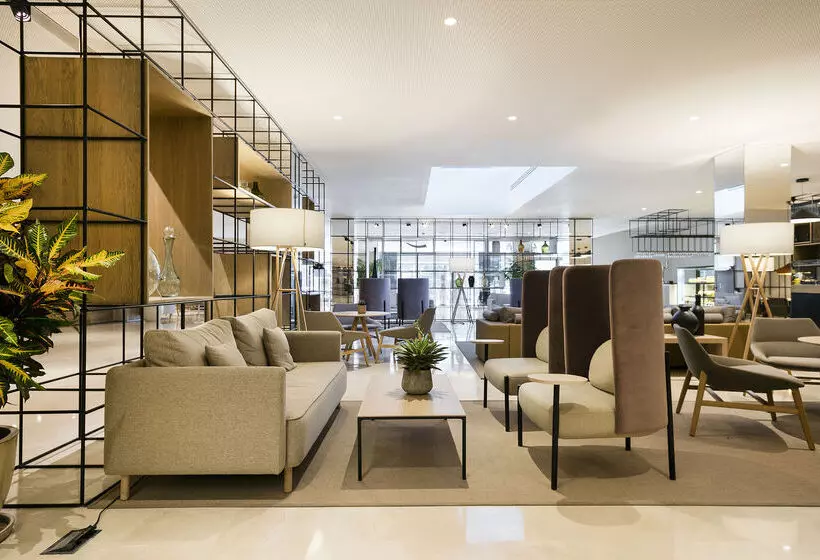 فندق Melia Sevilla