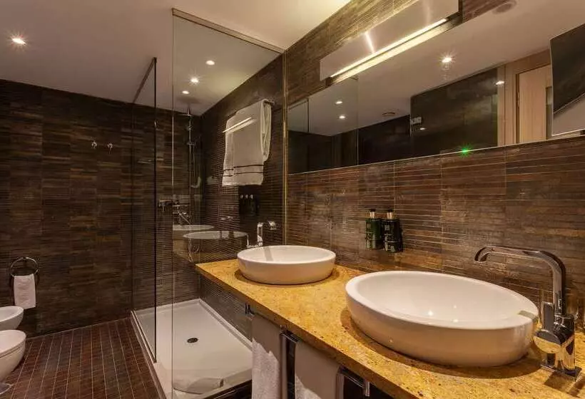 فندق Melia Sevilla