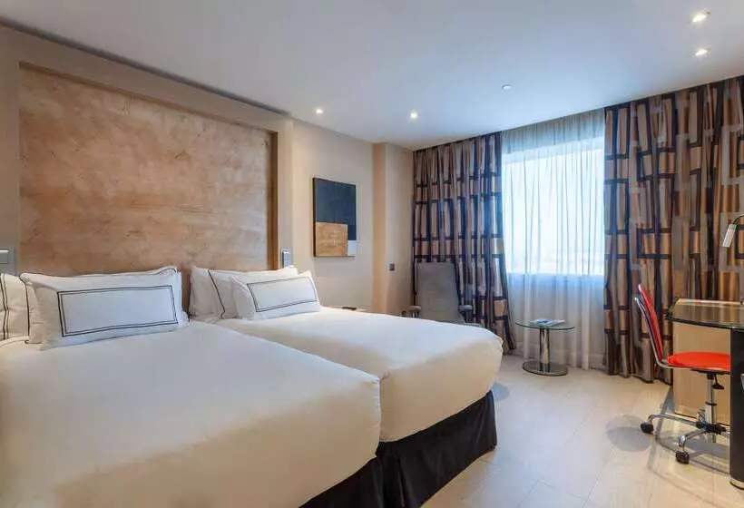 فندق Melia Sevilla