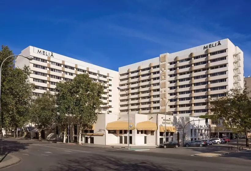 فندق Melia Sevilla