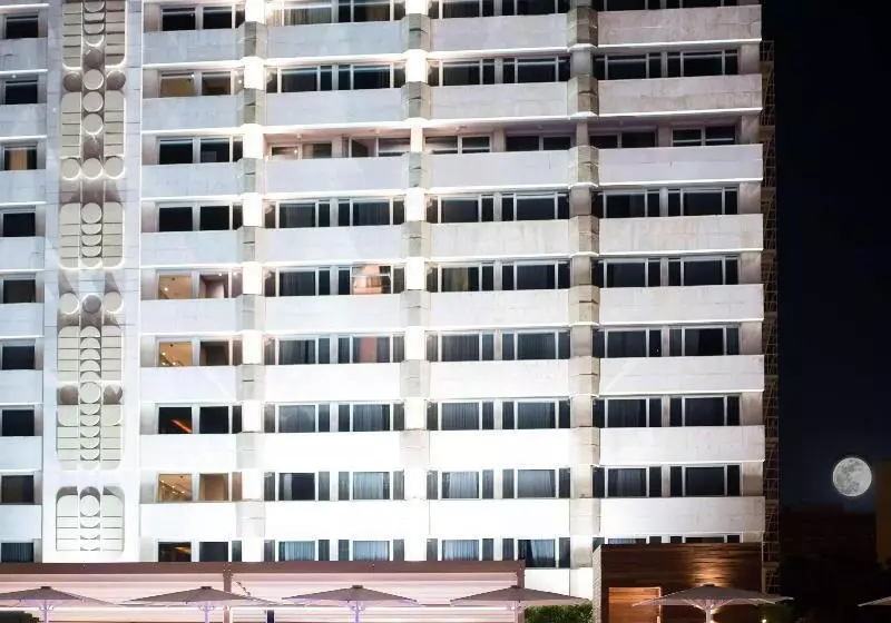 فندق Melia Sevilla