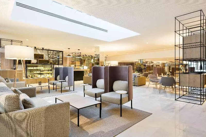 فندق Melia Sevilla