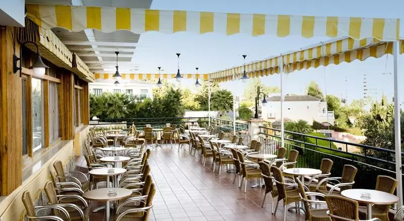 فندق Monarque Torreblanca