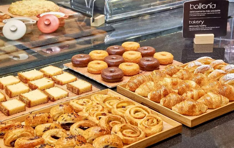 فندق NH Ciudad De Valencia