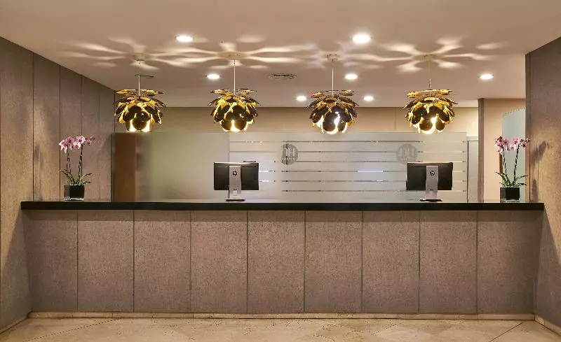 فندق NH Ciudad De Valencia