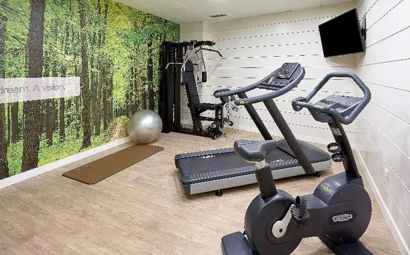 فندق NH Ciudad De Valencia