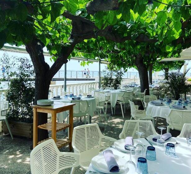 Hotel Juanito Platja