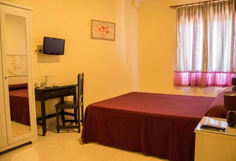 فندق Restaurante Berlanga