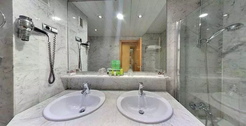 酒店 Silken Indautxu