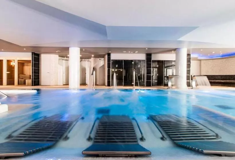 Spring Hotel Vulcano