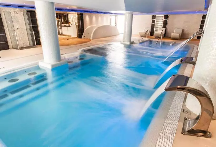 Spring Hotel Vulcano