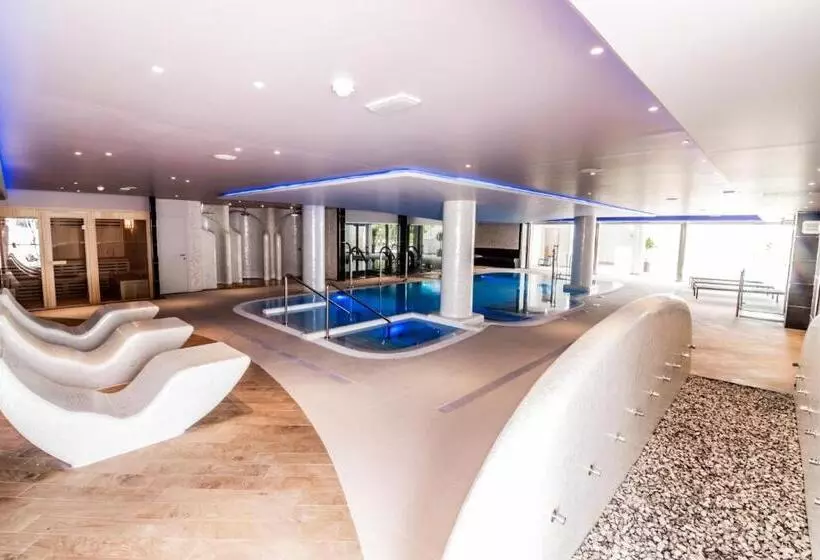 Spring Hotel Vulcano