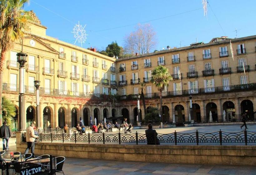 בית מלון כפרי Bypillow Irala