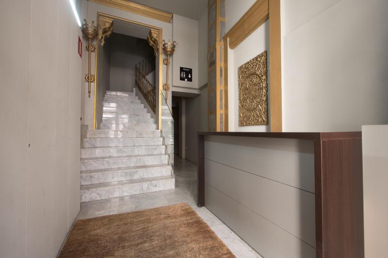 هاستل Cosy Rooms Embajador