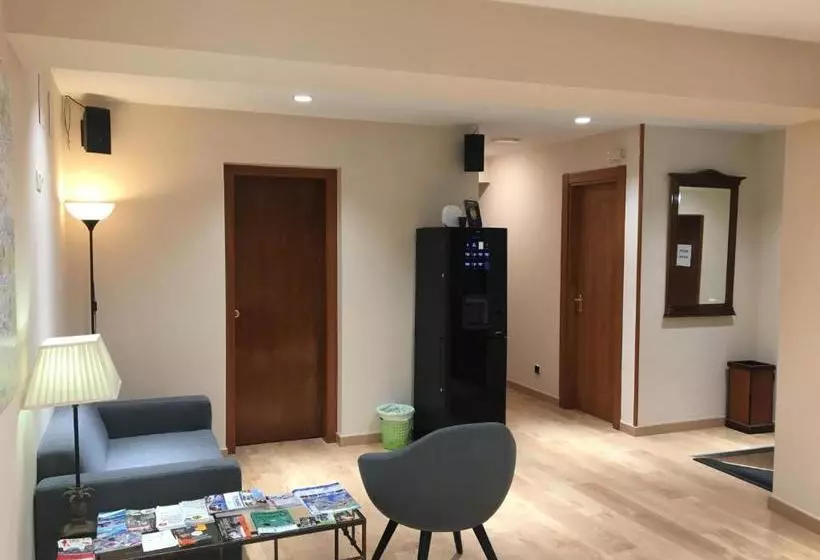 مسافرخانه Pensión Begoña