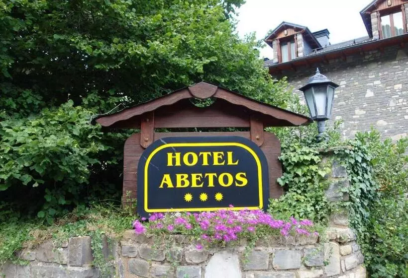 בית מלון כפרי Abetos