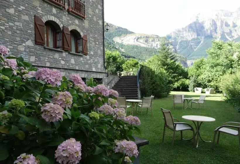 בית מלון כפרי Abetos