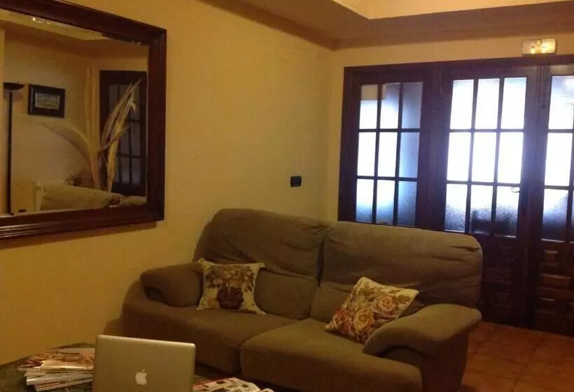 فندق Hostal Argentino