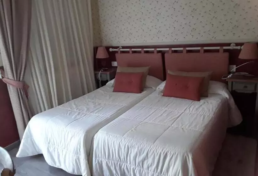 ホテル Hostal Restaurante Pasaje