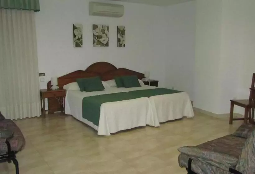 Отель Hostal Vista Alegre