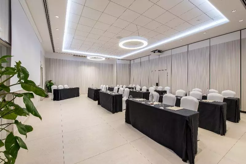 Отель Oliva Nova Beach & Golf