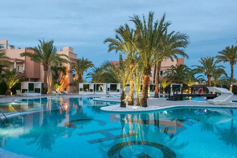 Отель Oliva Nova Beach & Golf