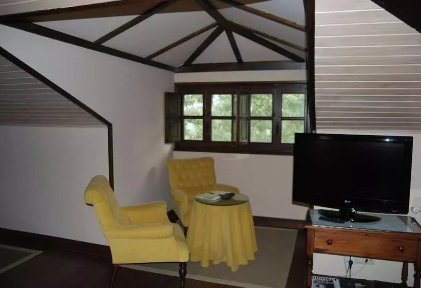 ホテル Palacio De Cutre