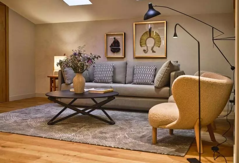 فندق Palacio De Samaniego