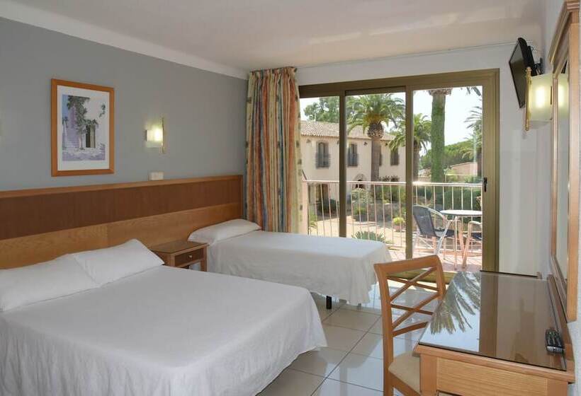 Отель San Carlos