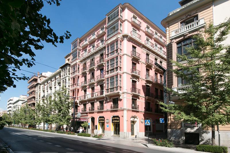 مسافرخانه Atenas Granada