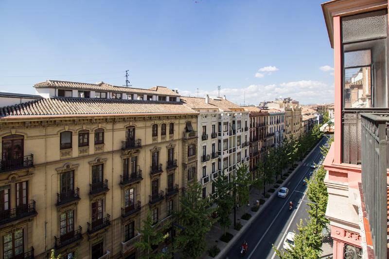 مسافرخانه Atenas Granada