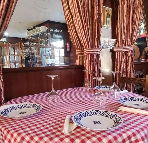 ホテル Albergue Pensión Flavia