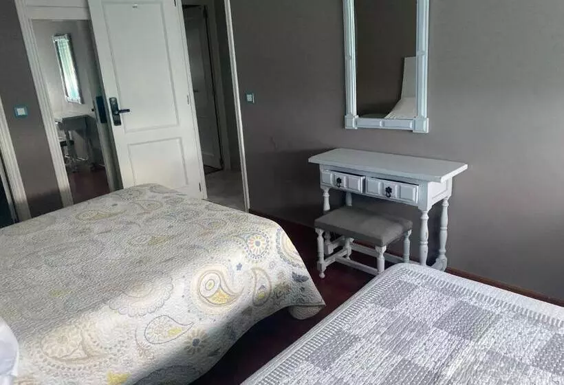 ホテル Albergue Pensión Flavia