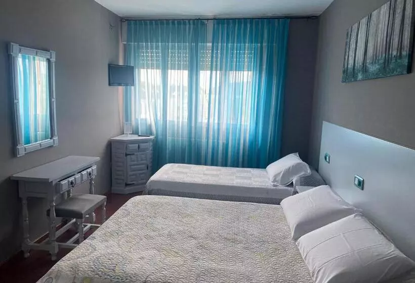 ホテル Albergue Pensión Flavia