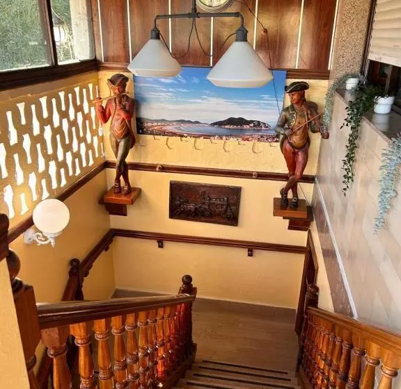 فندق Hostal El Carro