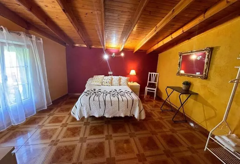 فندق Hostal El Carro