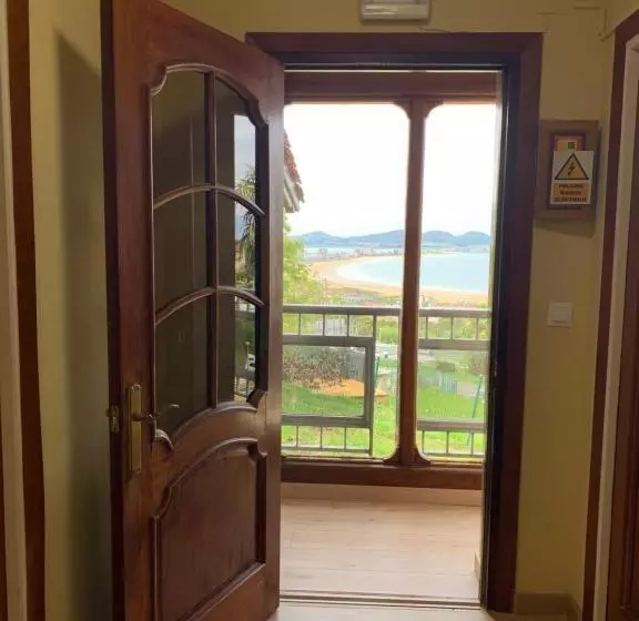 فندق Hostal El Carro