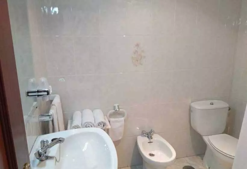 בית מלון כפרי Hostal Mourelos